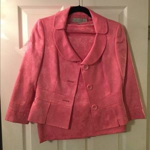 Tahari pink floral skirt suit size 4